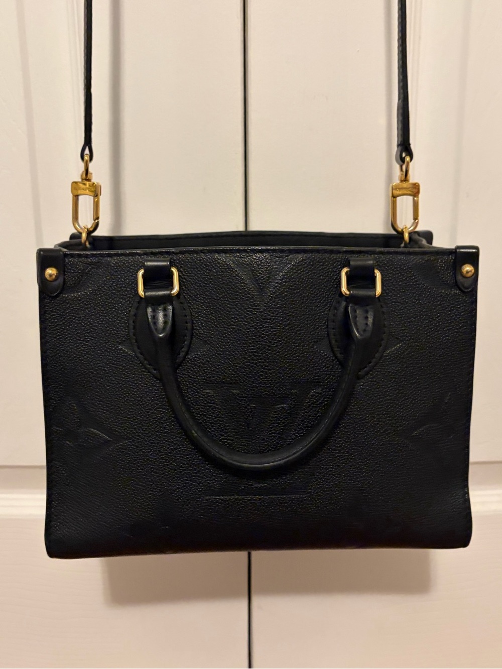 Louis Vuitton Black Empreinte On The Go PM - Microchipped